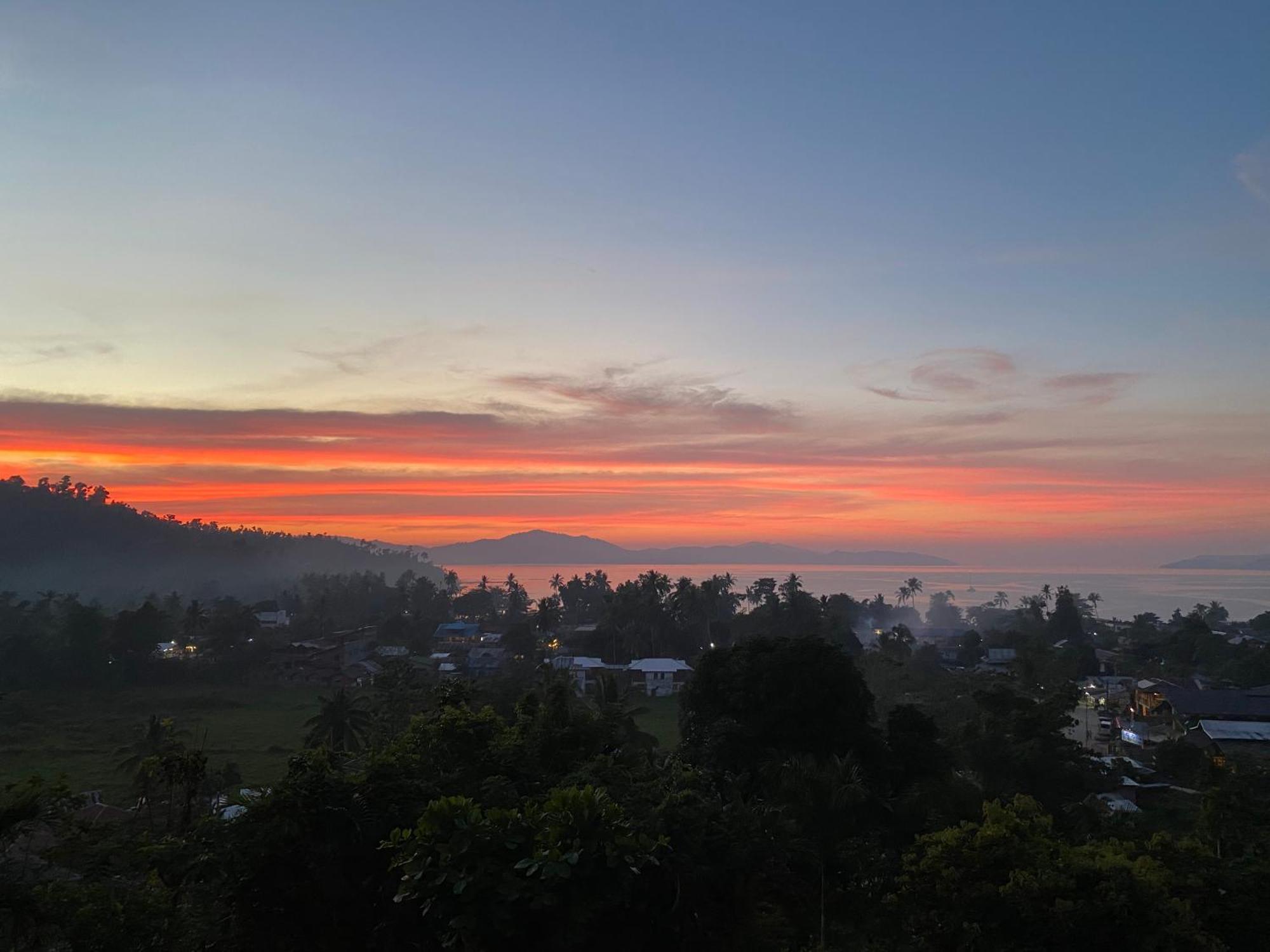 Santa Claus Hilltop San Vicente  Luaran gambar