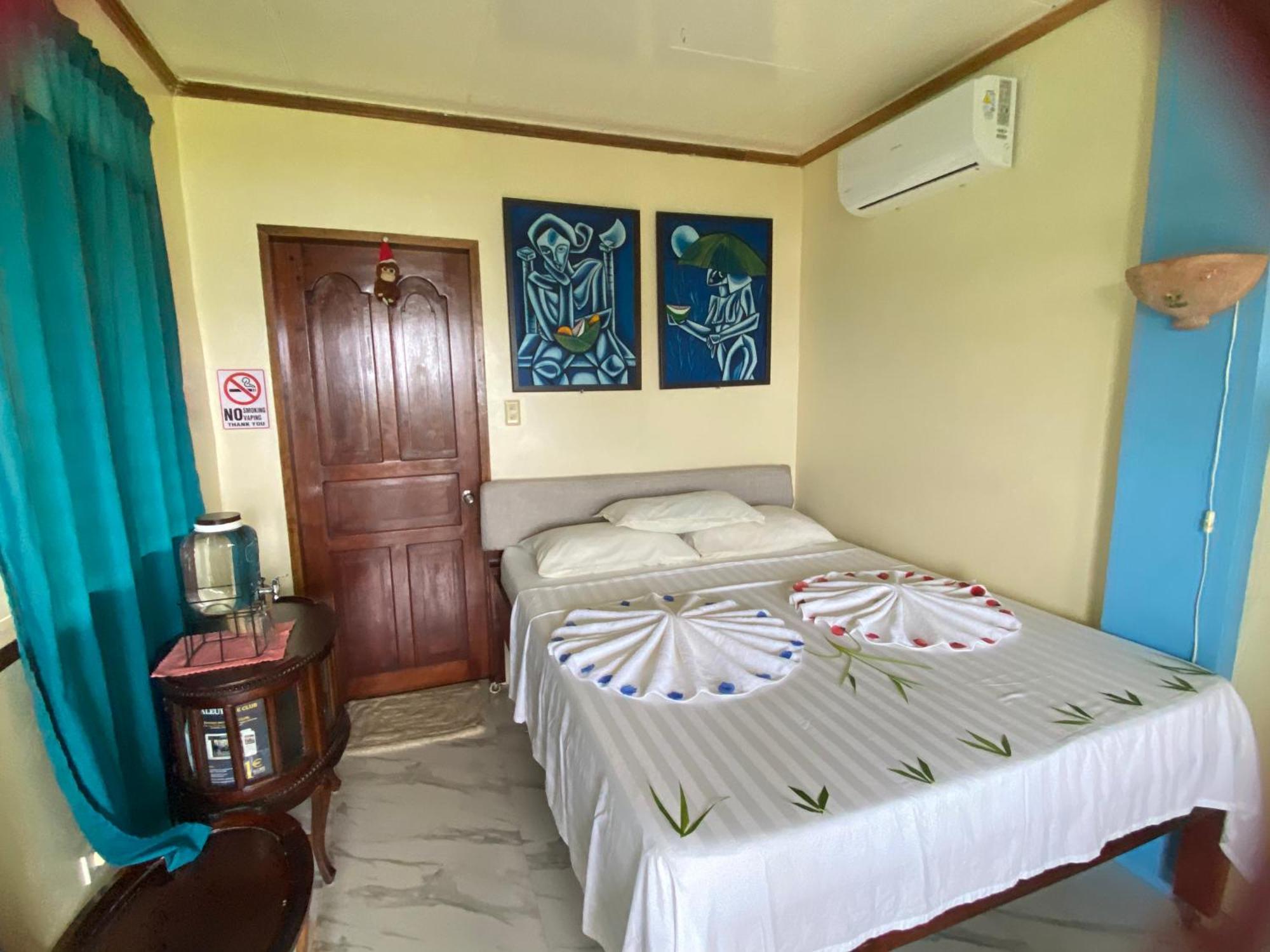 Santa Claus Hilltop San Vicente  Luaran gambar
