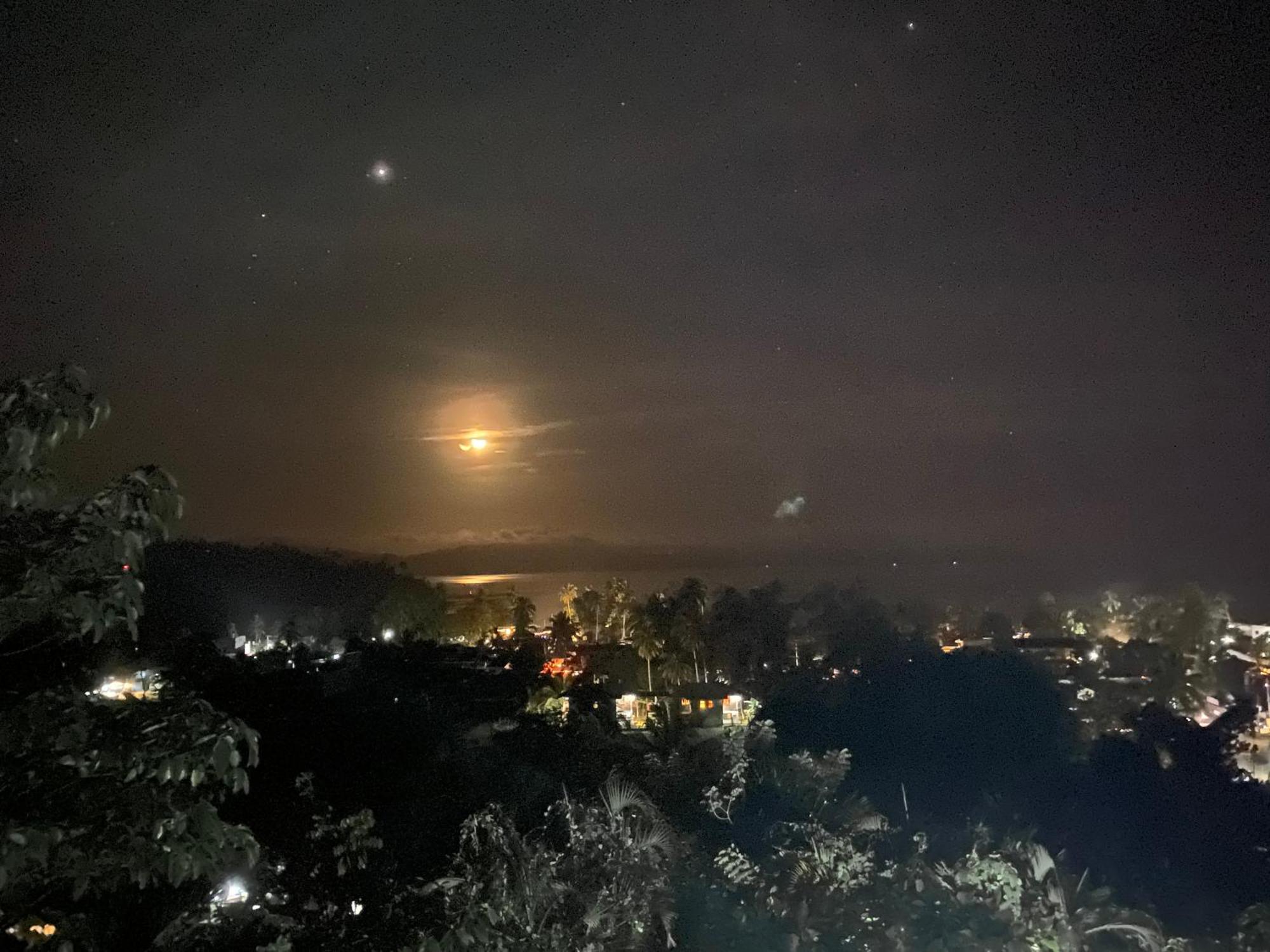 Santa Claus Hilltop San Vicente  Luaran gambar